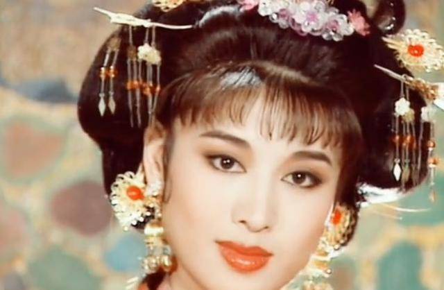 25年前的这部武则天,全剧美女云集,各有风采,连丫鬟都