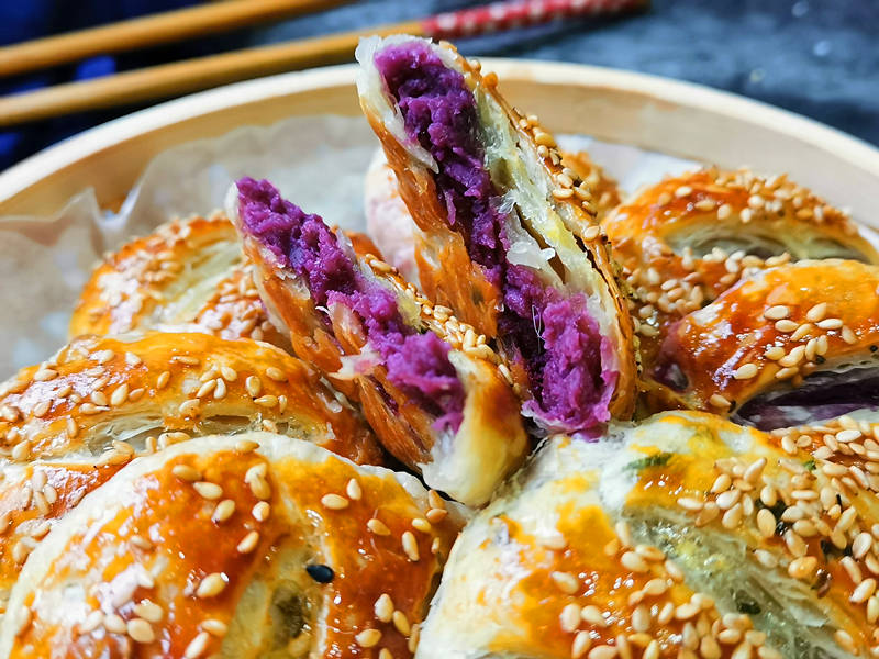紫薯酥饼,外焦里嫩口口香甜,这方法不用和面轻松制作