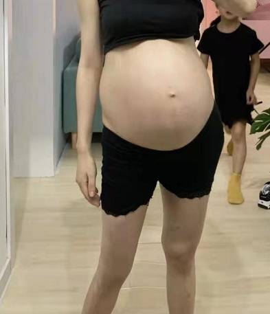 如何把肚子变成孕妇肚 d6d09f718bba45ac9b9745d4bc559e1f.jpeg