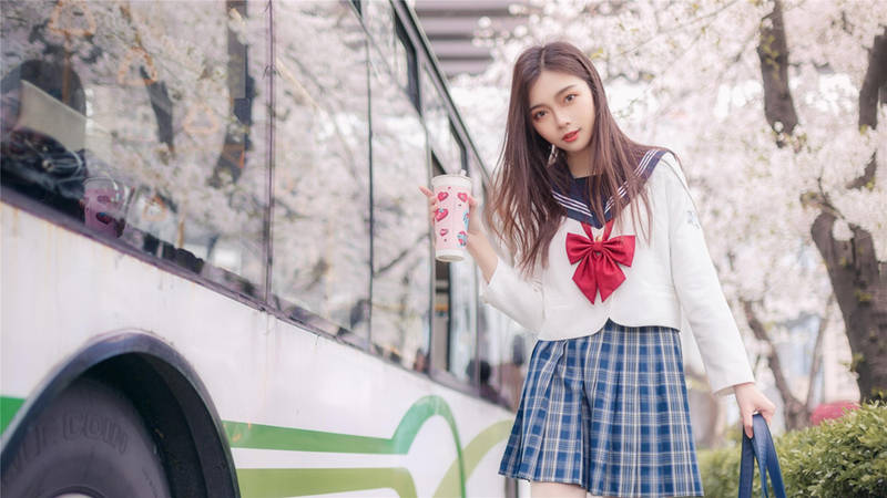 gif搞笑趣图:没有特效的照片是没有灵魂的_男孩子