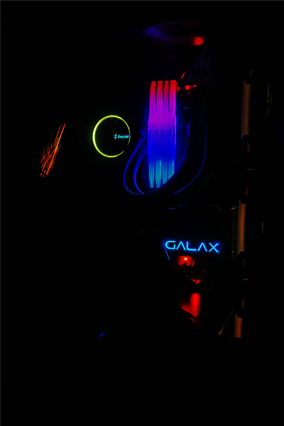 10700k技嘉z490master超级雕分形工艺define7compact装机记