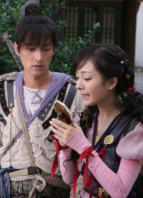 杨幂和胡歌被传深夜官宣结婚 真相来了