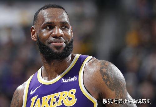 詹姆斯多久退休 9d239778d7dd4d428310e0b053e5f378.jpeg