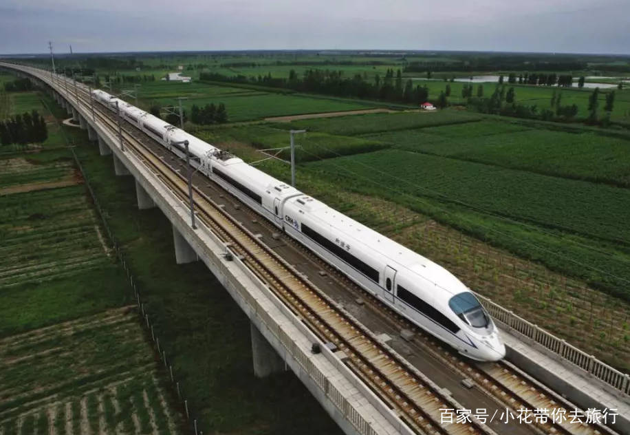 广东、福建筹划一条新高铁，途中设11站，这3个地区迎来新发展