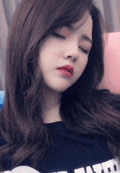 梦到了什么呢?会被突然惊醒.