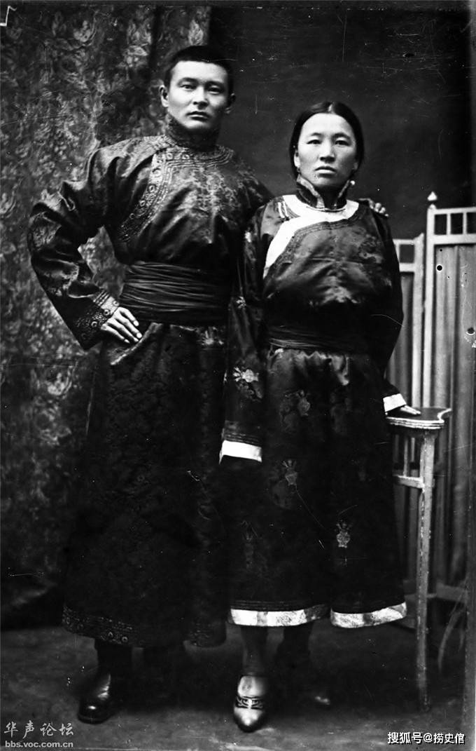 蒙古元帅乔巴山和他的妻子儿女父亲家庭影集
