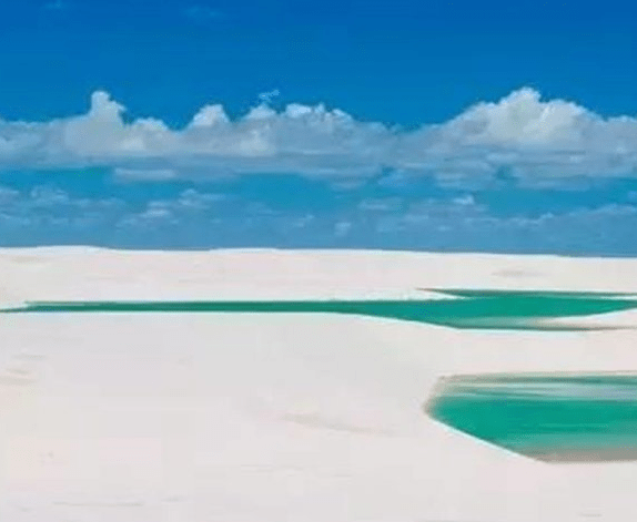 世界上最“湿润”的沙漠，一到雨季就变成湖，还有鱼虾水里游