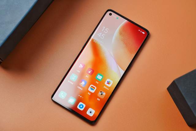 Reno5 Pro手感好到什么程度?数码大V赞不绝口