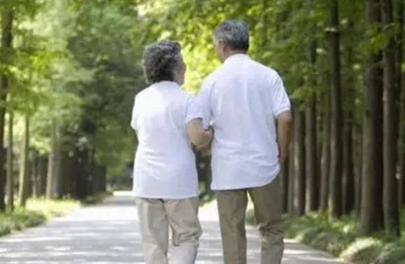 怎么让自己更有阳气 4fb28b9f787a4f809fd1fbc4c0c97268.jpeg