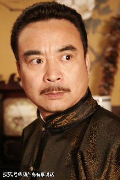 原河南老戏骨岳李越,前妻是个家喻户晓的名字,和第二任已婚11岁的妻子藏而不谈