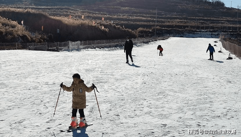 长治振兴小镇冰雪世界地址开放时间，滑雪场游玩项目介绍，优惠购票指南