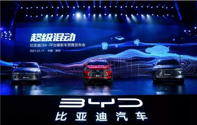原装低油耗低价格!比亚迪DM-i超级混合动力颠覆燃油车?
