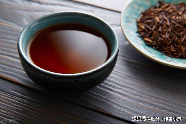 别再轻信谣言了!浓茶喝多了对健康有什么危害?