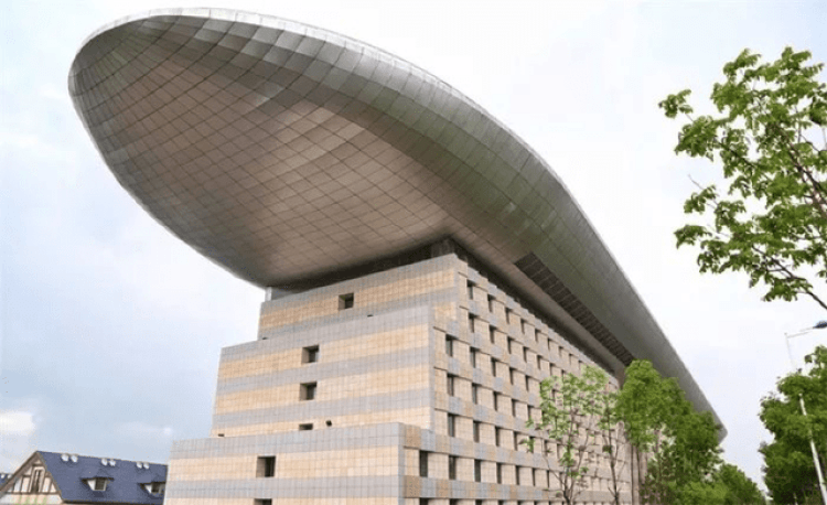 2020中国十大最丑建筑,"飞天之吻"上榜!没有最丑只有更丑