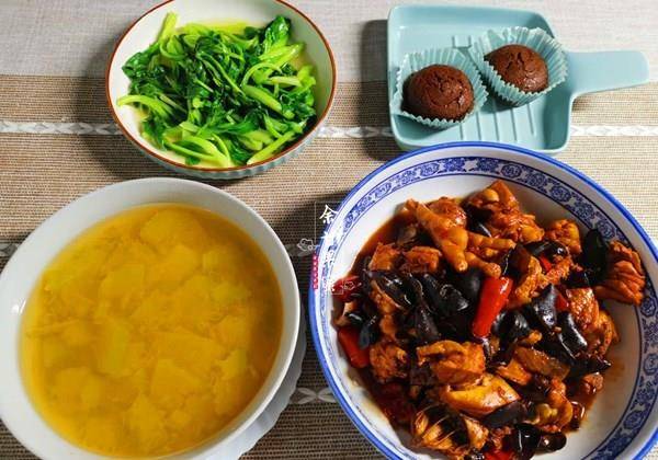 烧什么香最清淡 e12f8c5216194793b5ff55397913e82d.jpeg