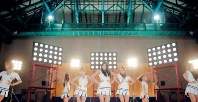 韩国舞蹈排名_韩国性感光身美女舞蹈