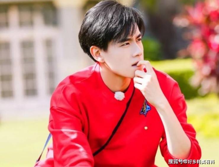 原创娱乐圈男明星谁最高他是娱乐圈中公认的男神身高