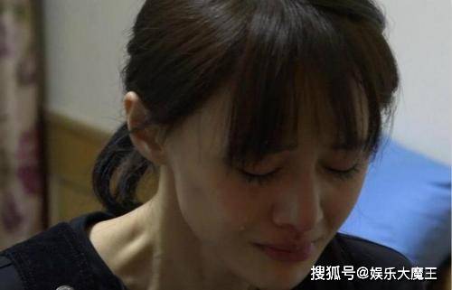 郑爽熊本熊事件被起底,现场表现引吸毒质疑,知名博主