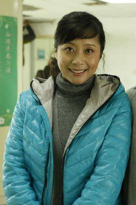 在音乐学校学习期间,戚慧积极参加了各种歌唱比赛,她还凭借自己优秀的