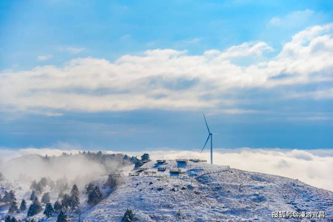 湖北百里荒,冬日草原雪景醉游人