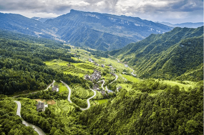 百胜名苑价格武隆区大洞河乡隐藏在高山的避暑秘境