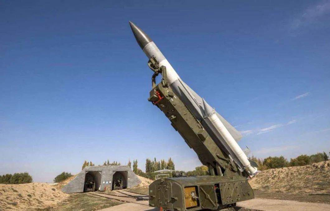 叙利亚装备的萨姆5防空导弹