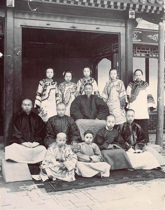 【李鸿章全家福】【侍妾冬梅】【李鸿章在日本马关】【李鸿章和孙子