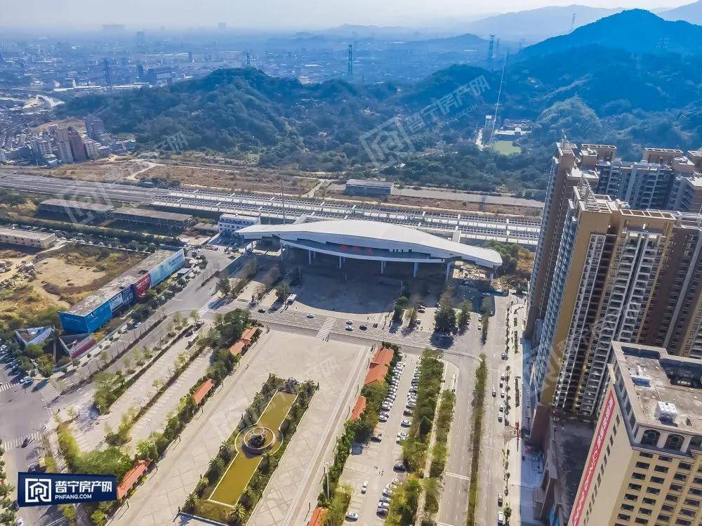 航拍| 普宁高铁站扩建工程已基本完工,全新亮相!