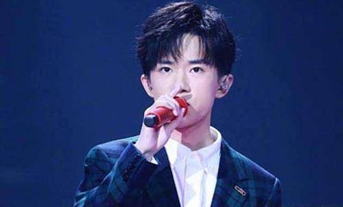原创最受欢迎的7位年轻男歌手,鹿晗第5,千玺第2,排在第一的争议大