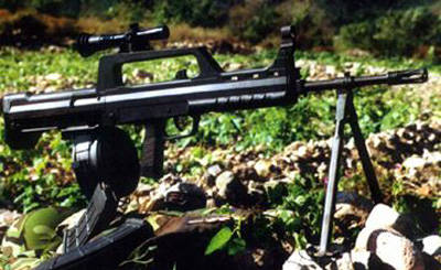 原创二战中最为霸道的机关枪射速每分钟1500发可瞬间将人打成筛子