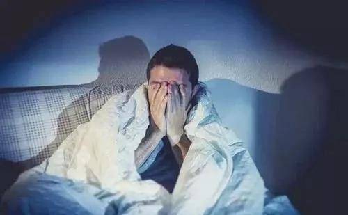 翻来覆去就是睡不着, 这主要症结为肝火旺盛 肝火旺盛,会影响肝脏