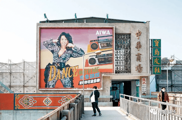 《天桥上的魔术师》影评:台剧这是要爆发么,又来一部硬的