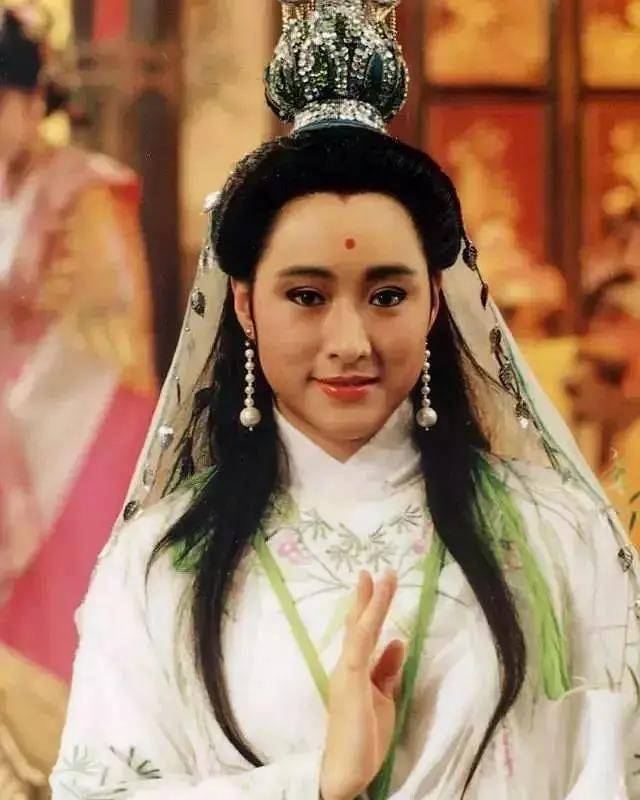 众多女星演绎的观音菩萨,有的神圣有的美貌有的让人跳戏