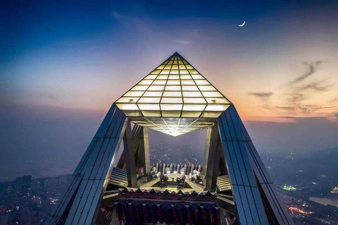 全球第四,中国第二高楼——深圳平安金融中心照明设计,形如钻石
