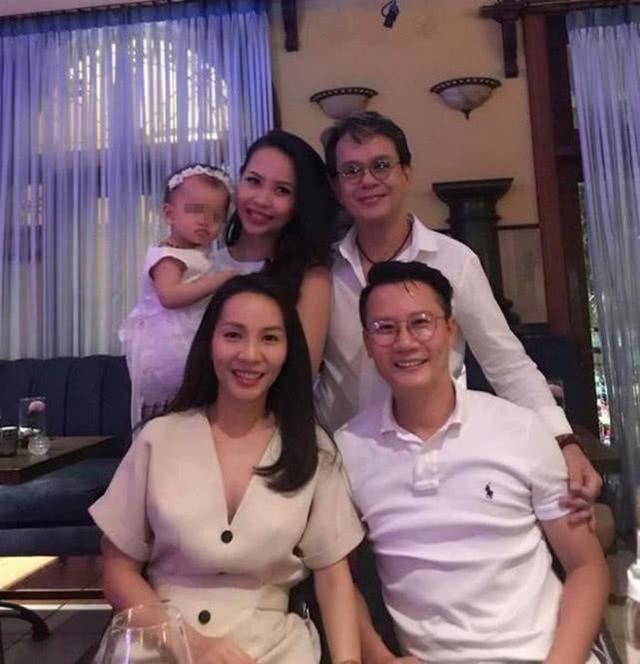 女粉丝嫁比自己大44岁的男歌手,如今为丈夫生2娃生活幸福