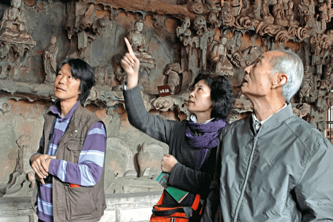 70多年来,像关友惠先生这样一批又一批的莫高窟人