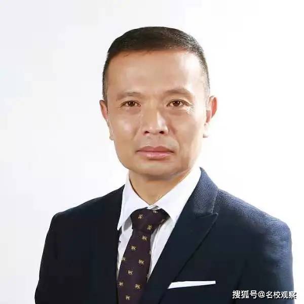 从清华大学科研员到国际教育耕耘者,校长闫军:从未停止追逐教育的真谛