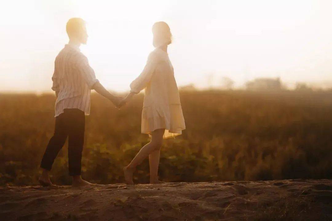 就算夫妻两人曾经的感情再深厚,如果总是抱着埋怨的态度对待对方,也