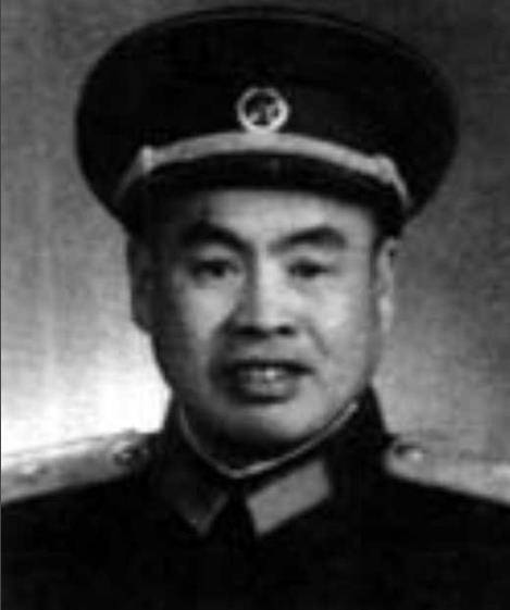 【陈挺(1911-2005),福建福安人,开国大校,1961年升少将】