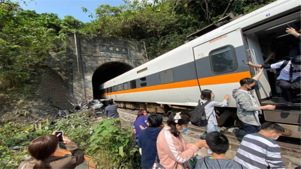 台湾太鲁阁号列车脱轨事件暴露了善意的缺陷