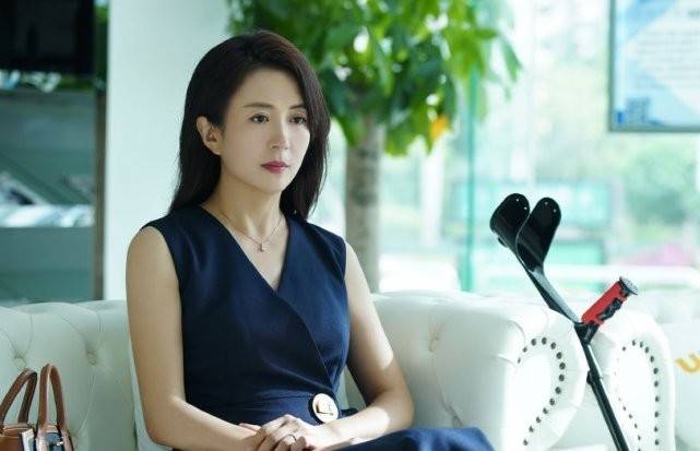 曾是最美女主播,拍戏时意外怀孕,如今孩子12岁却不知生父是谁