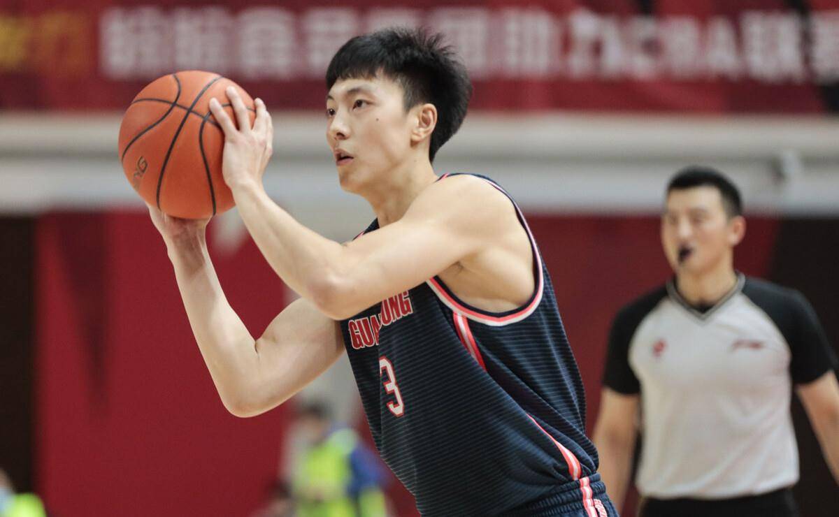 原创广东残阵逆转首钢,辽宁球迷祝福广东能够进入总决赛!