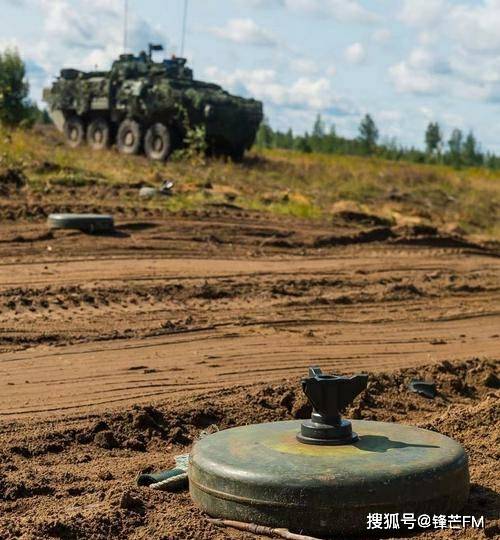 步兵踩了地雷能不能把脚从鞋里拔出来那是主角才有的光环