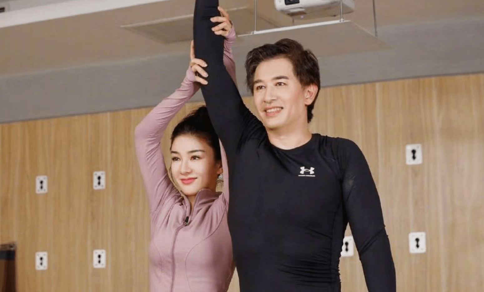 黄奕带女儿约会节目男嘉宾与53岁多金帅大叔感情进展神速