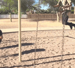 搞笑gif美女给你打招呼有没有心动