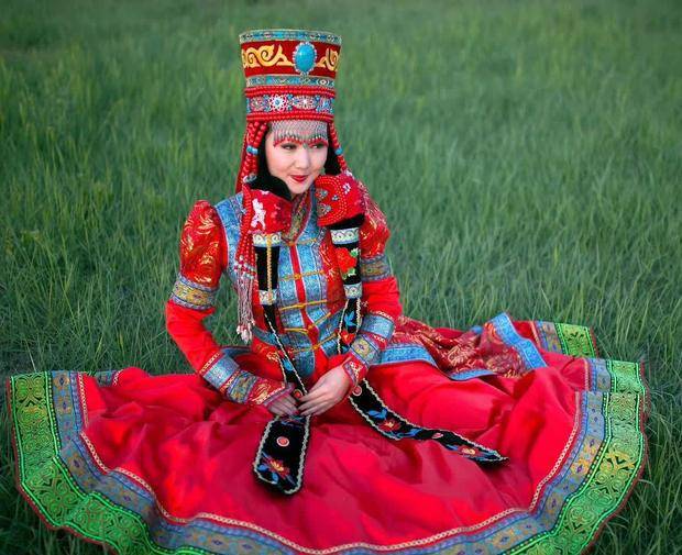 原创地广人稀的蒙古国,生活的都是蒙古族人吗?为什么?