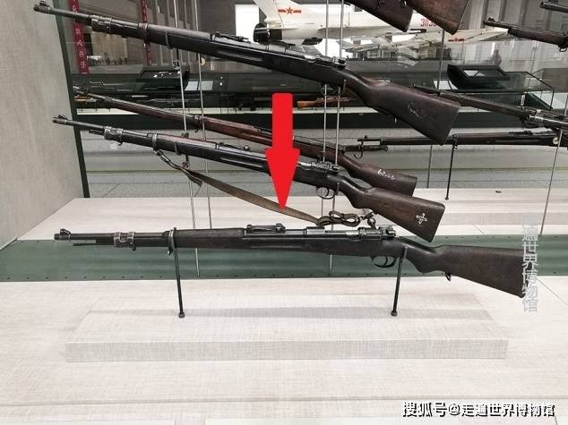 该型枪是中国湖北枪炮厂(后称汉阳兵工厂)仿制德国m1888式步枪,1893年