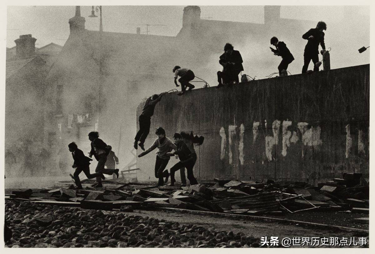 84岁的战争摄影大师谈他震撼人心的摄影作品:罪恶感挥