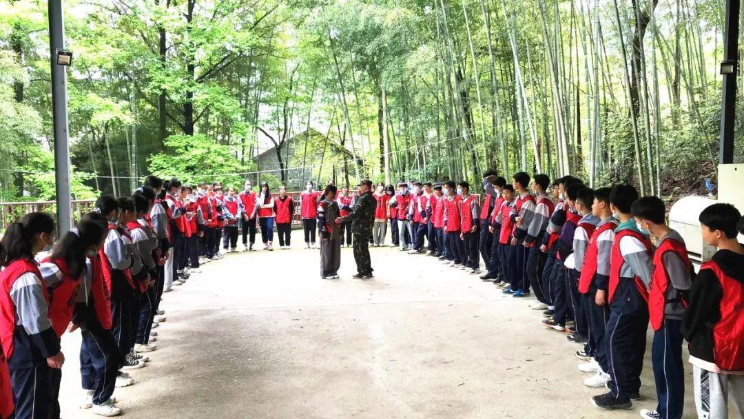 长沙石燕湖研学拓展活动,平江县爽口中学在石燕湖开启行走的课堂