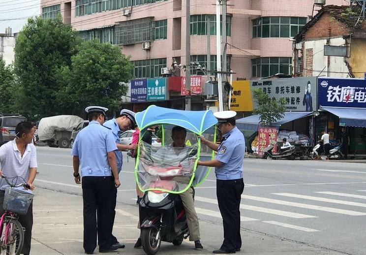 2021年电动车新规,想上路要符合4条标准,违者上路要被